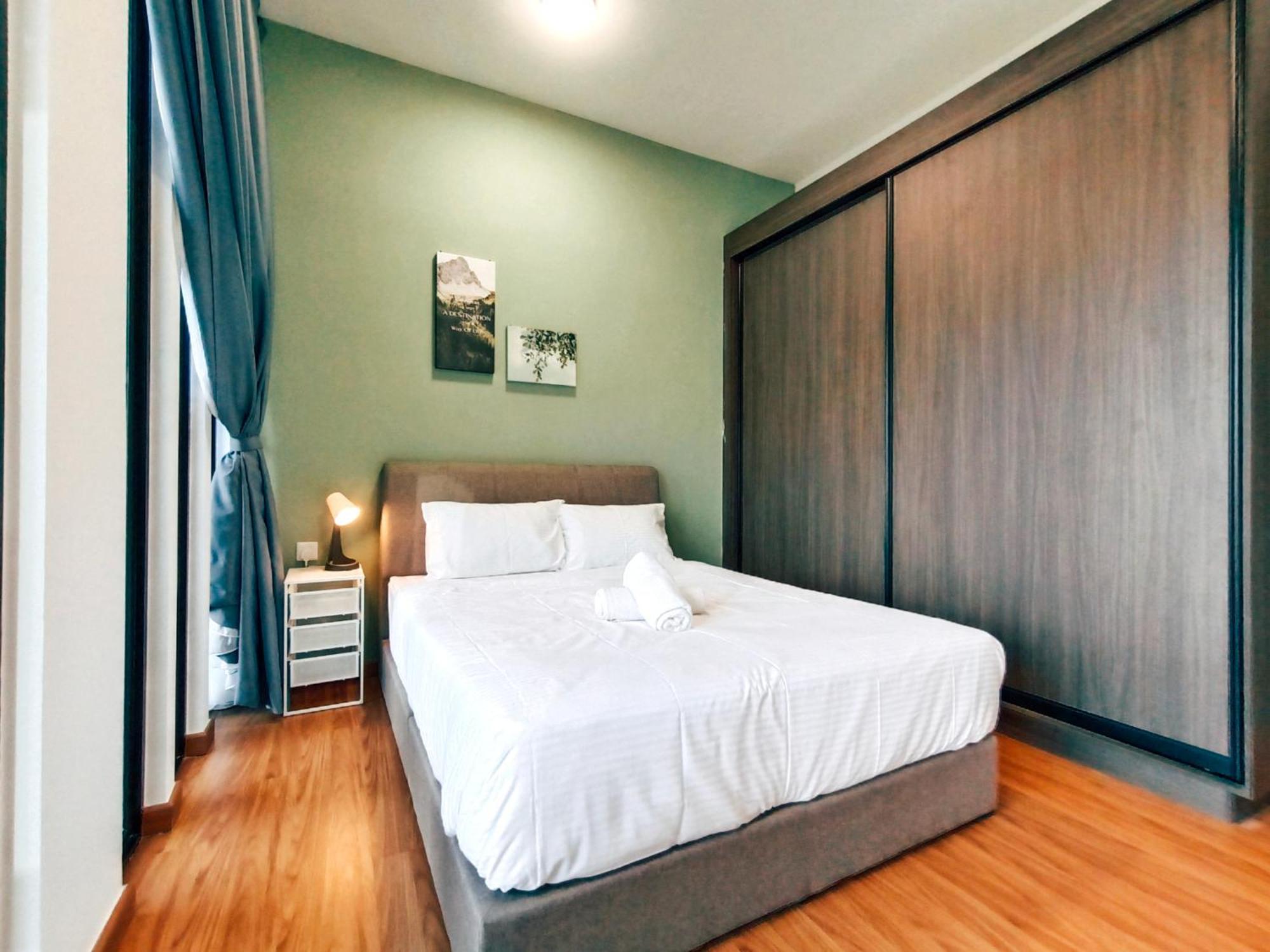 New 2Br Georgetown Warm And Lovely Homestay 10Pax-无敌美景两房民宿 Beacon Executive Suite Exterior photo